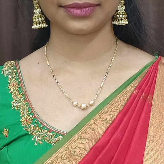 3 Swaroski pearls black beads