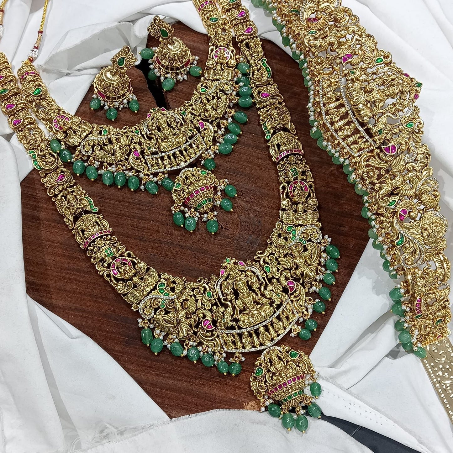Premium wedding set