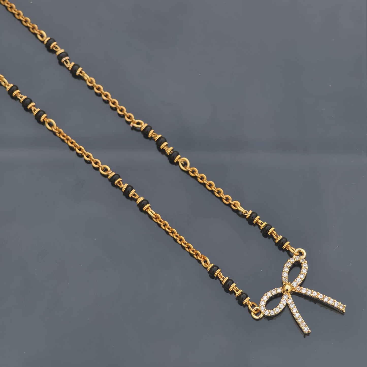 Short black beads