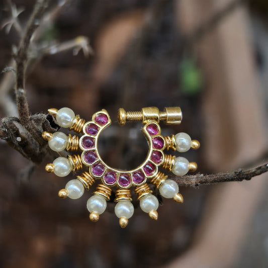 Nose pin