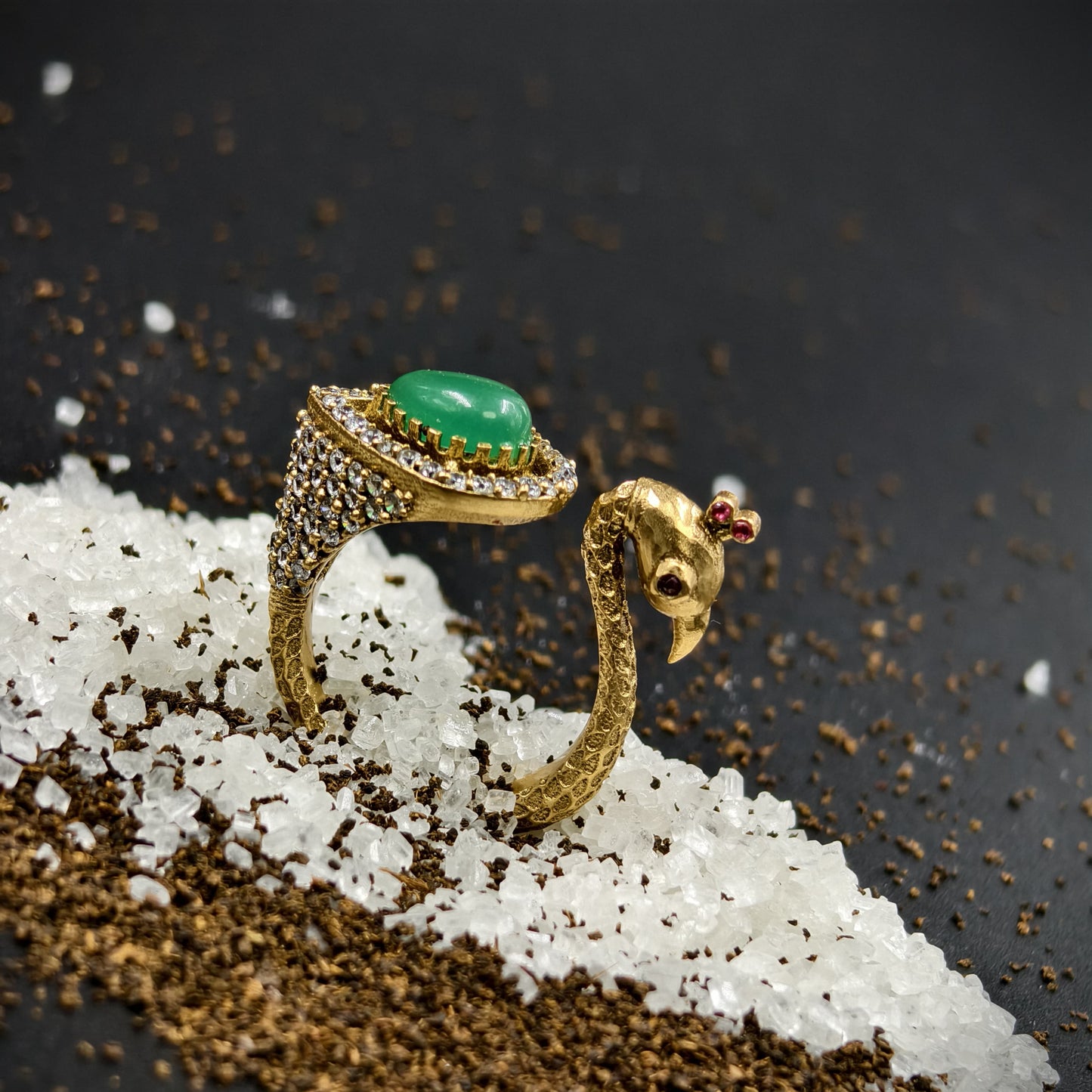 Finger ring
