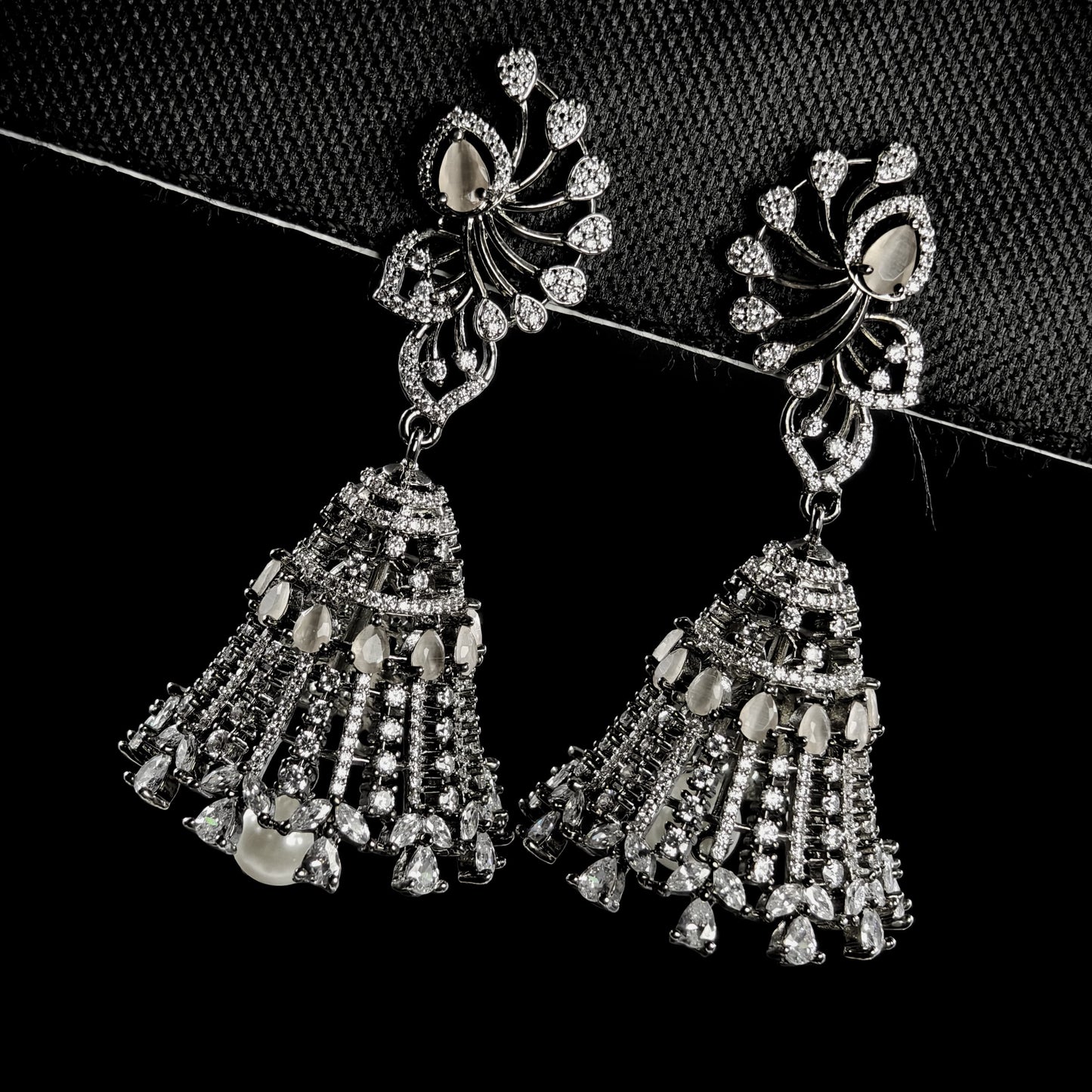 Silver butta earrings