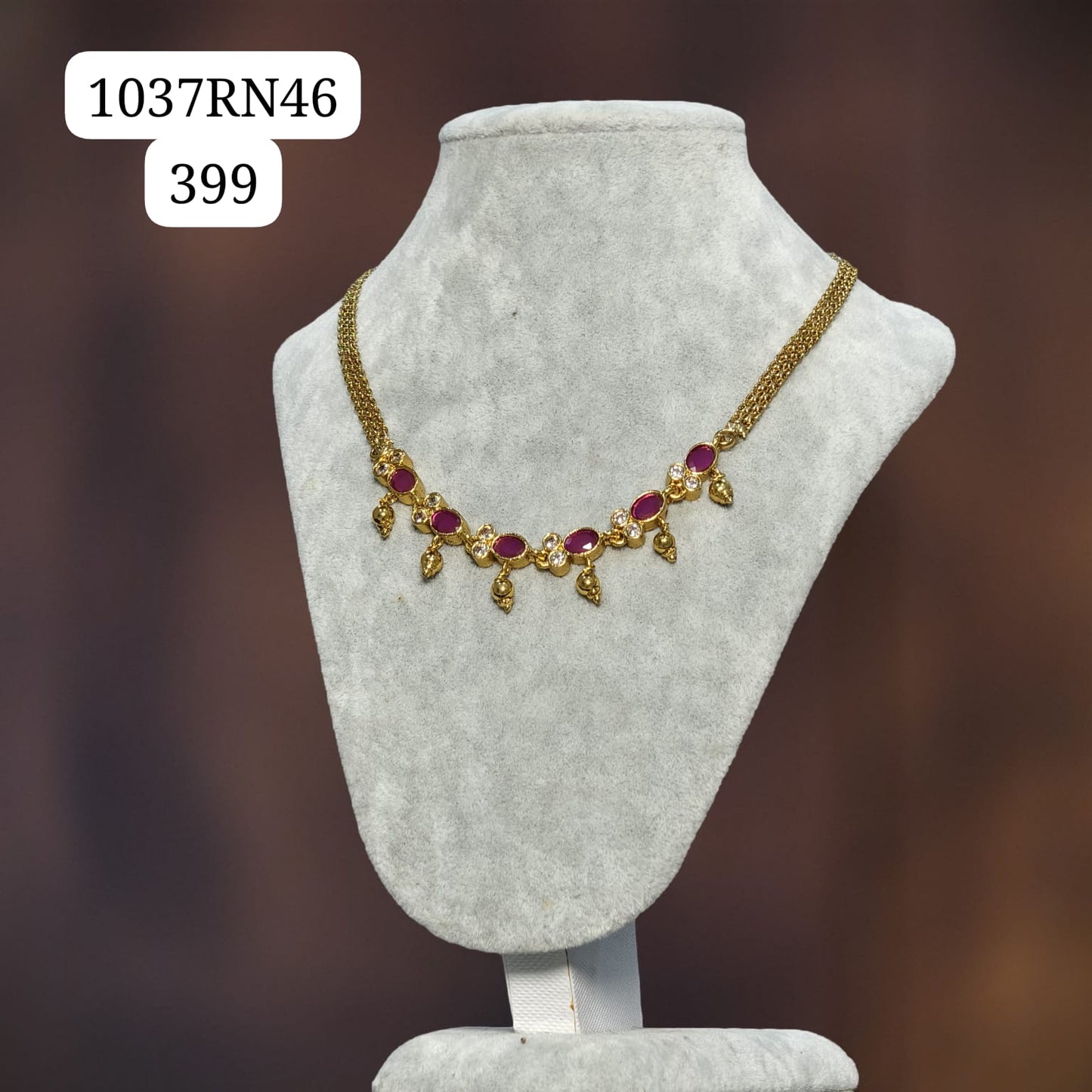 Ruby chocker