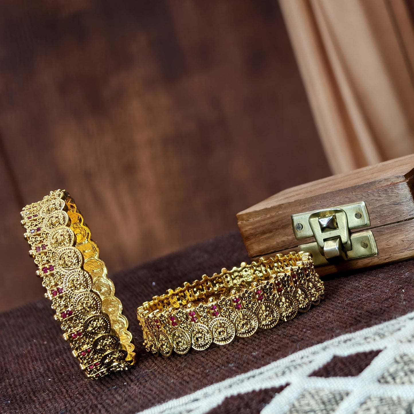 2.4 kasu bangles