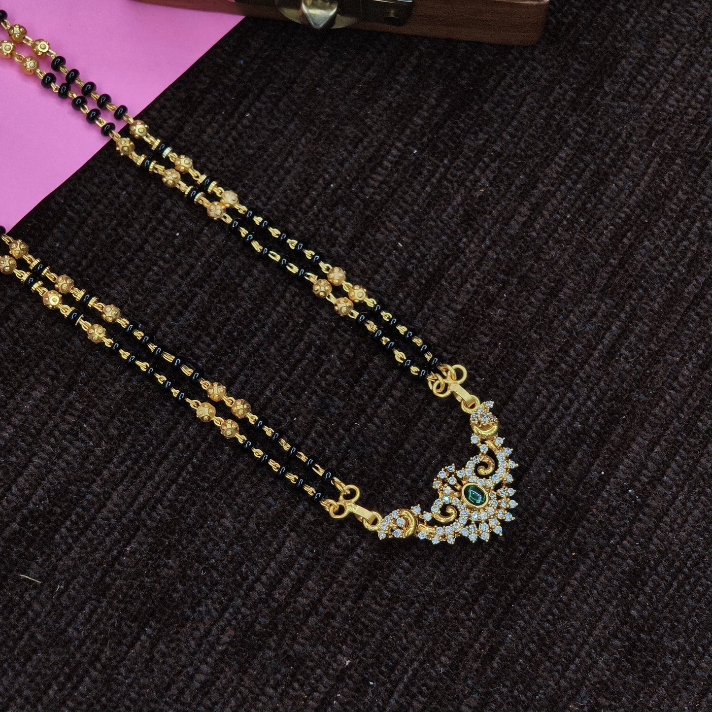 2lines short Black beads