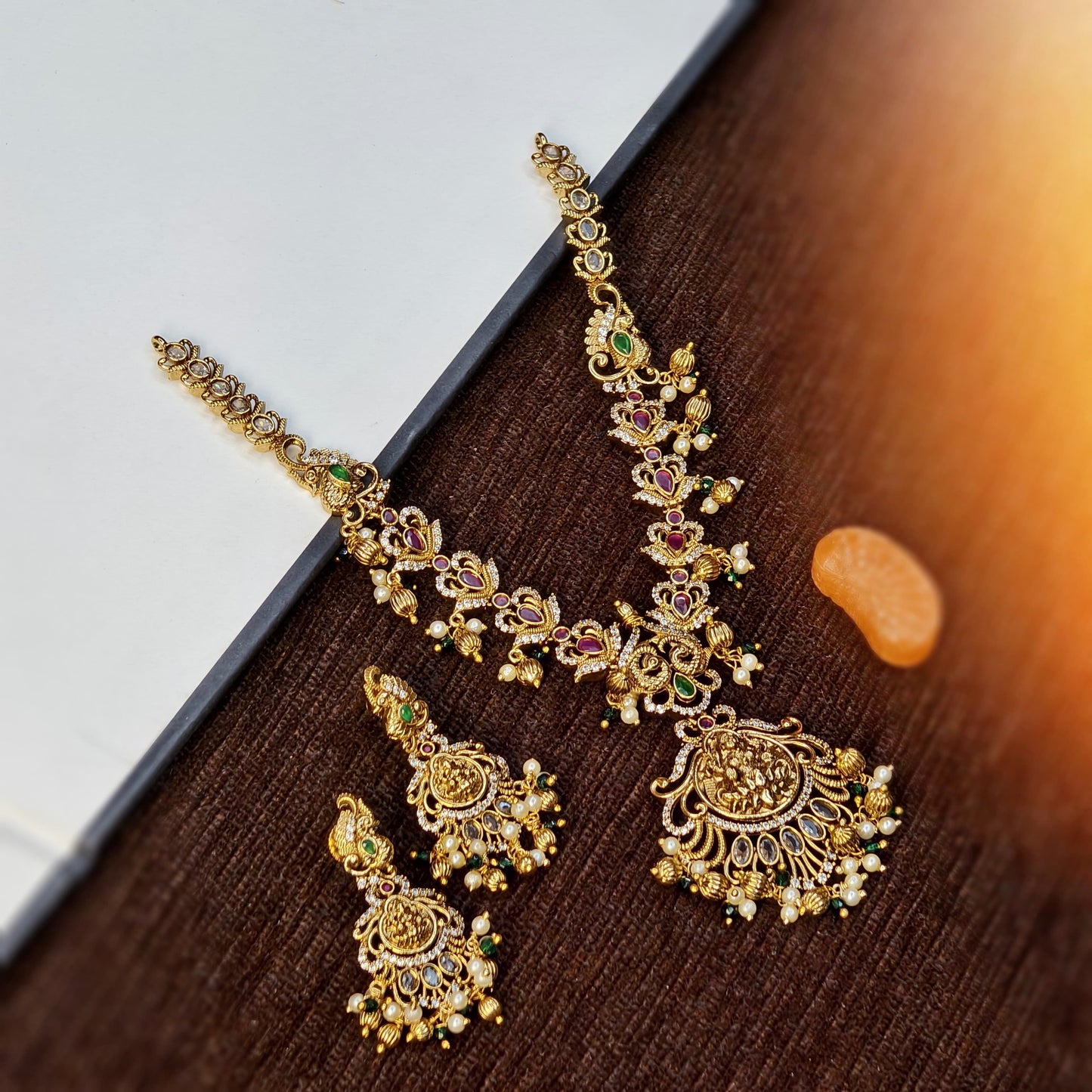 Short neck set
