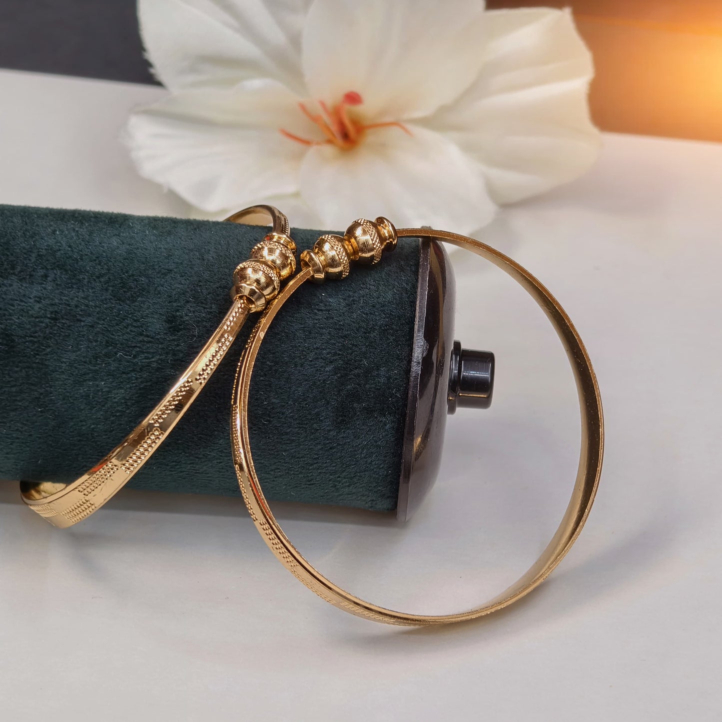 Bangles (pair)