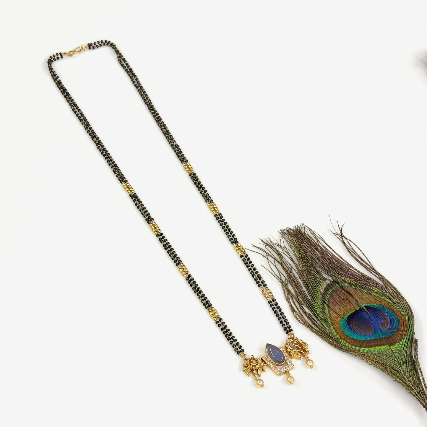 Black Beads (thirunamala)