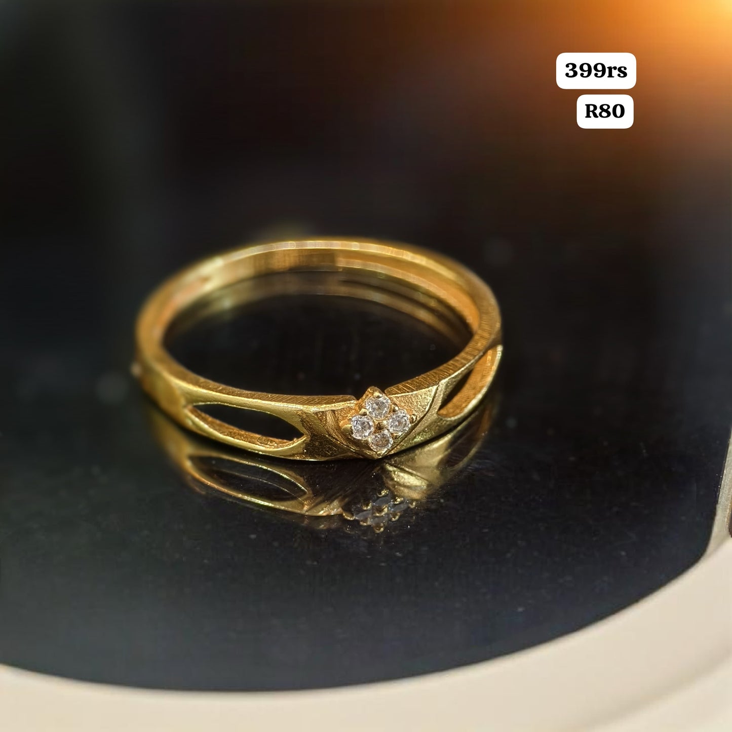 Finger Ring (Gold Finish)