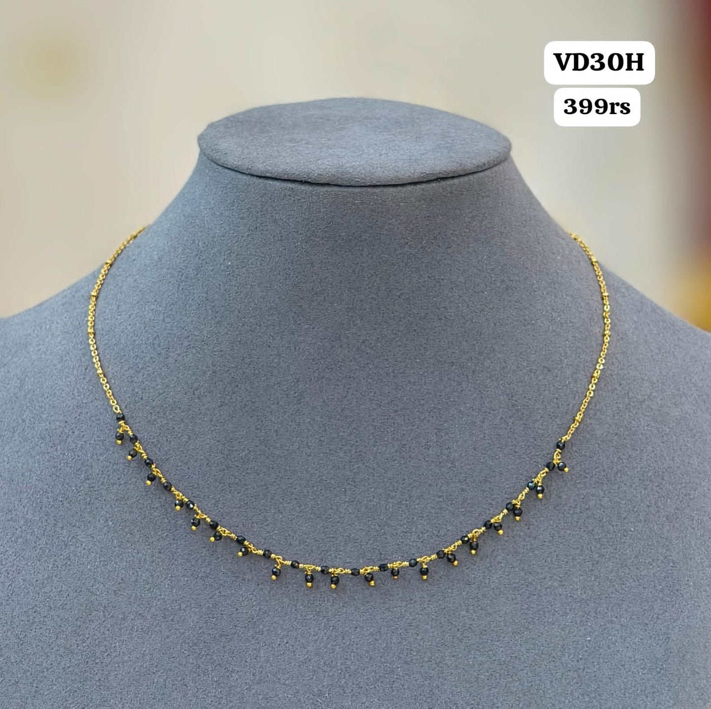 Short black beads