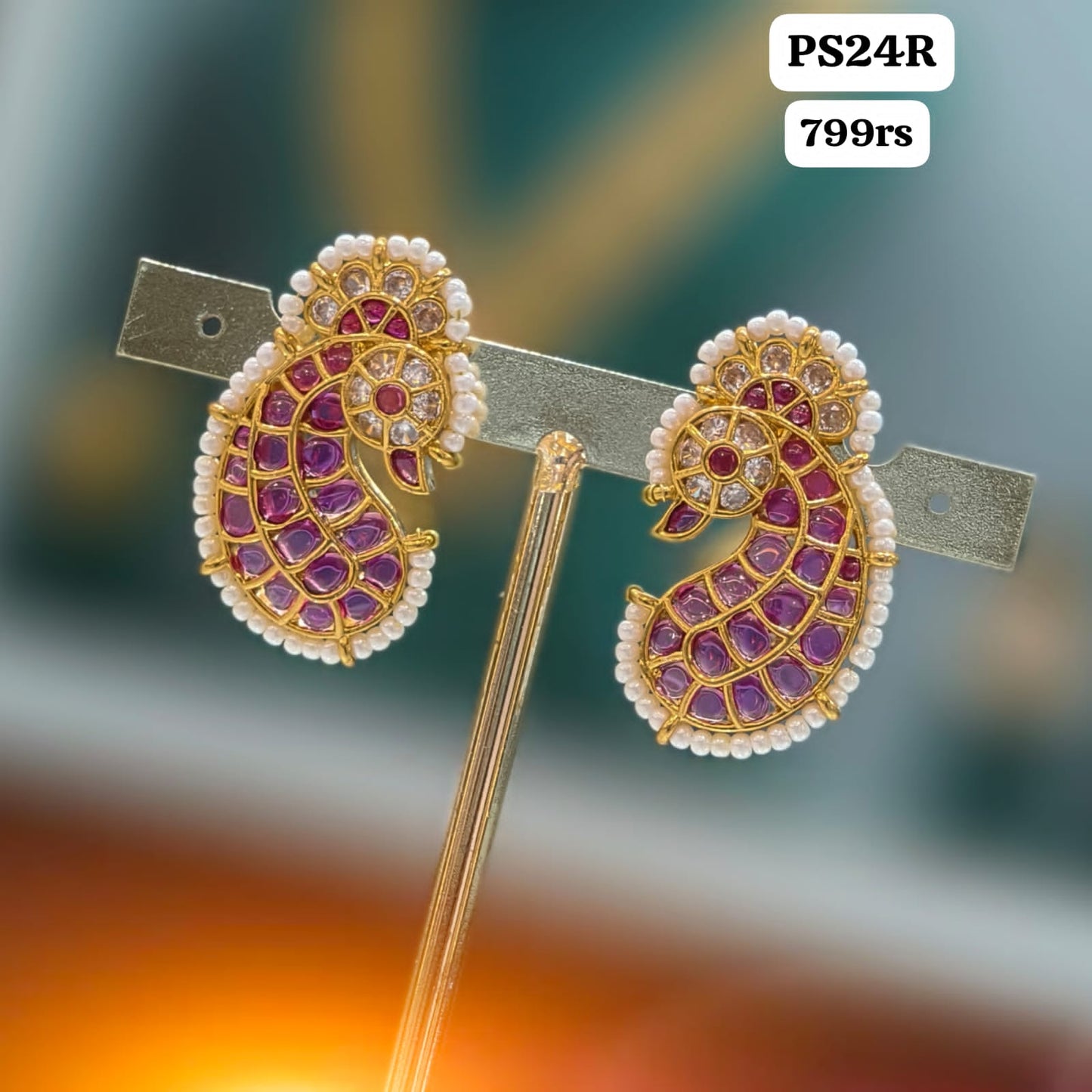 Kempu studs