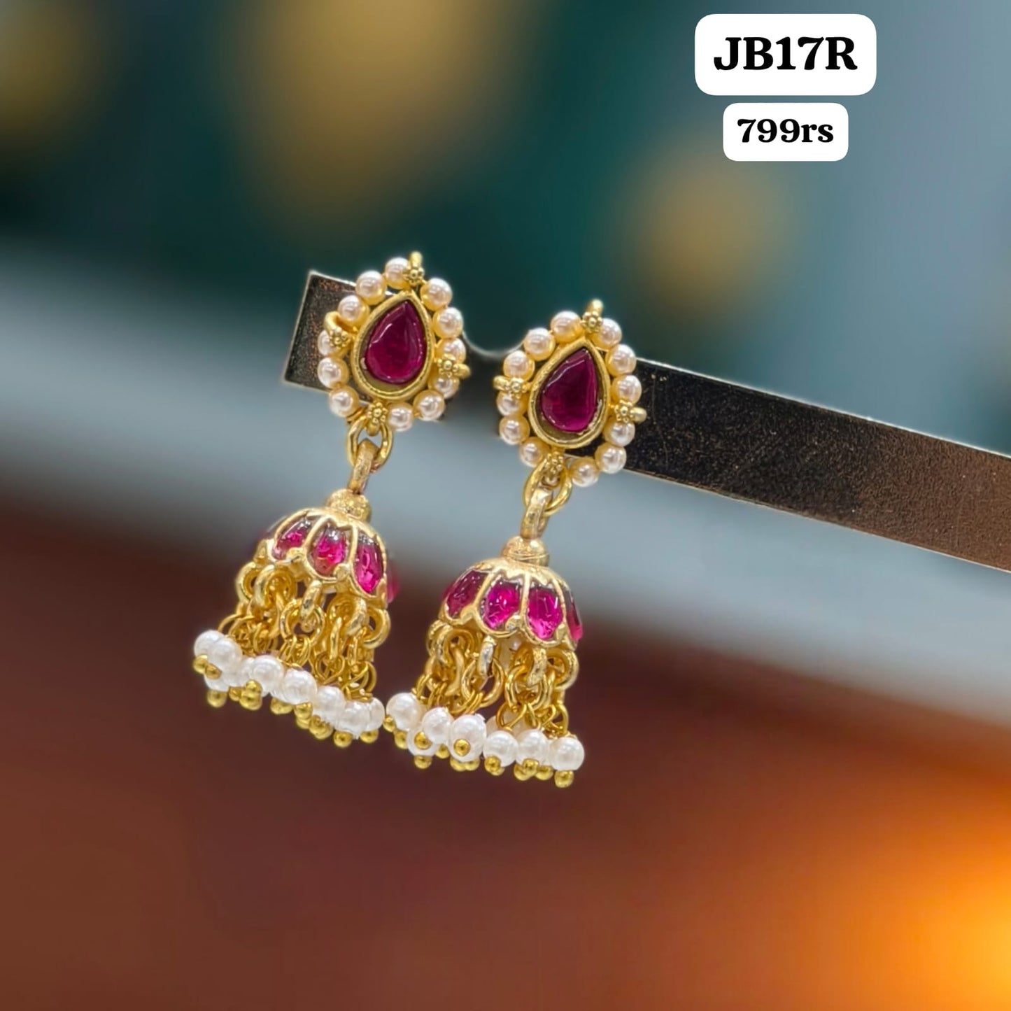 Kundan Butta Earrings