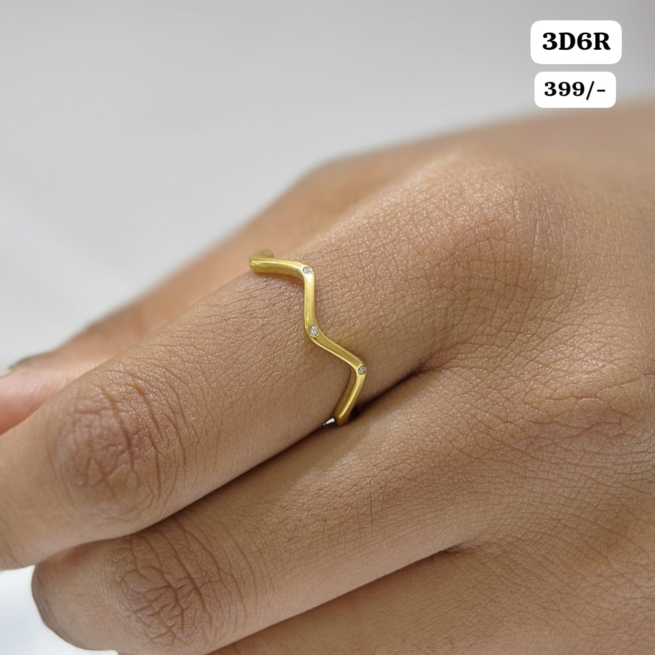 3 Stone Wave Ring