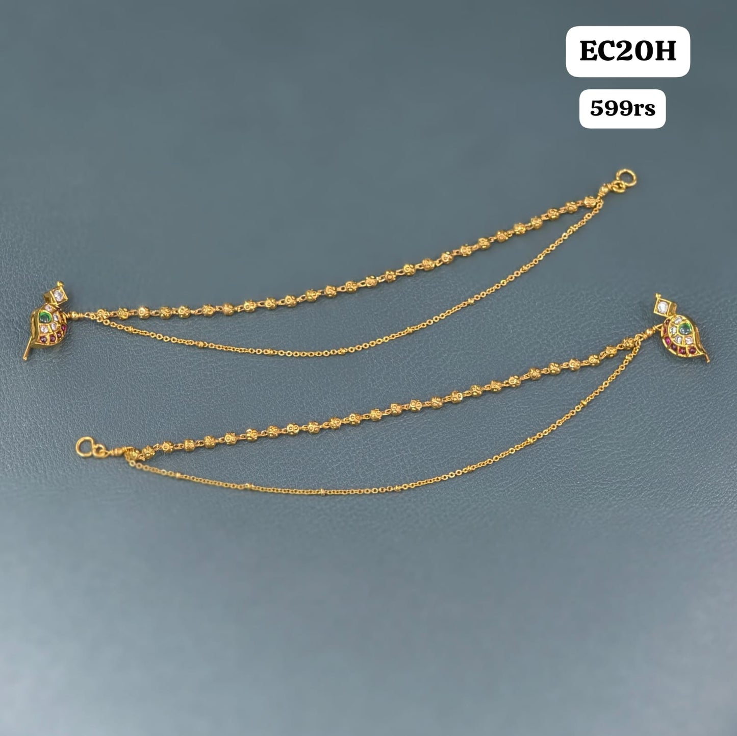 Mini pendant with Earchains