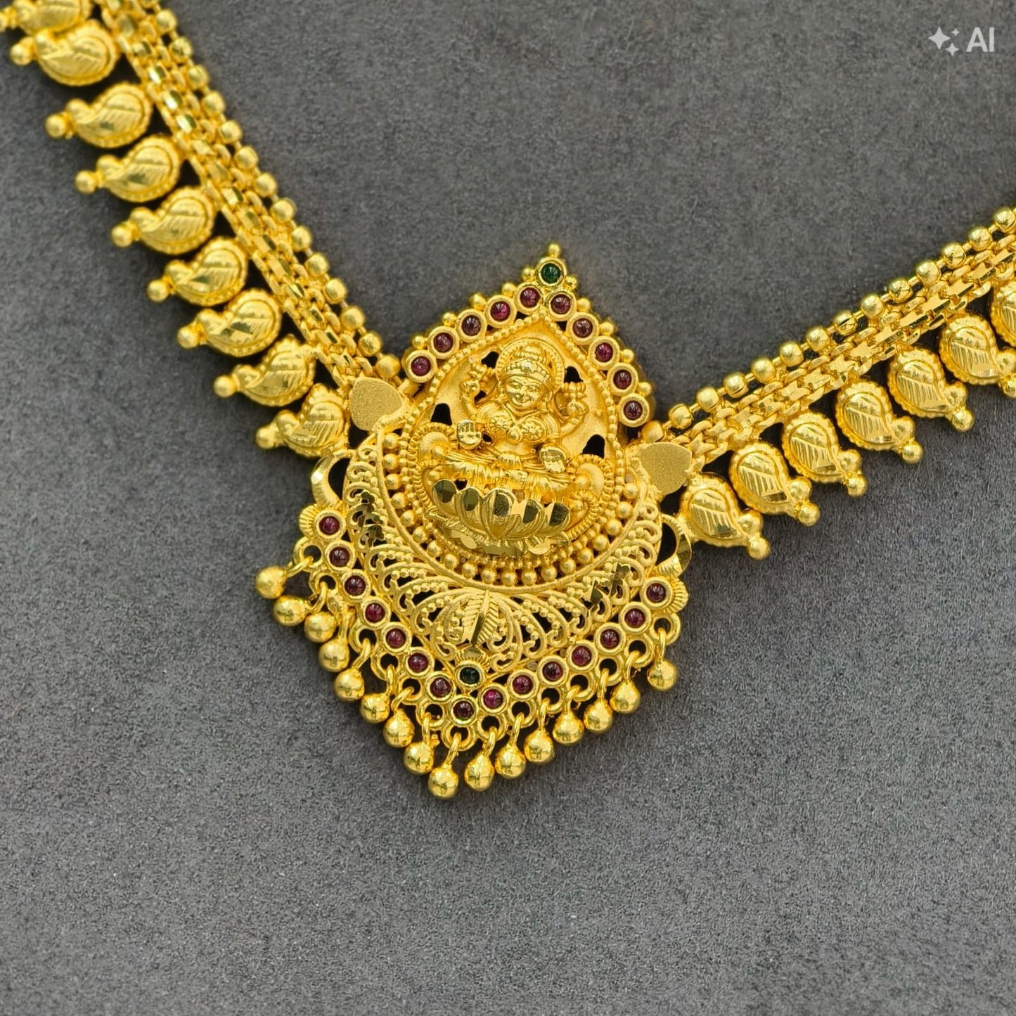 Laxmi Short Neckset (Micro gold)
