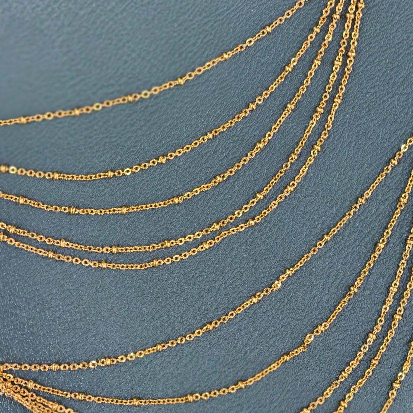 5 lines Earchains