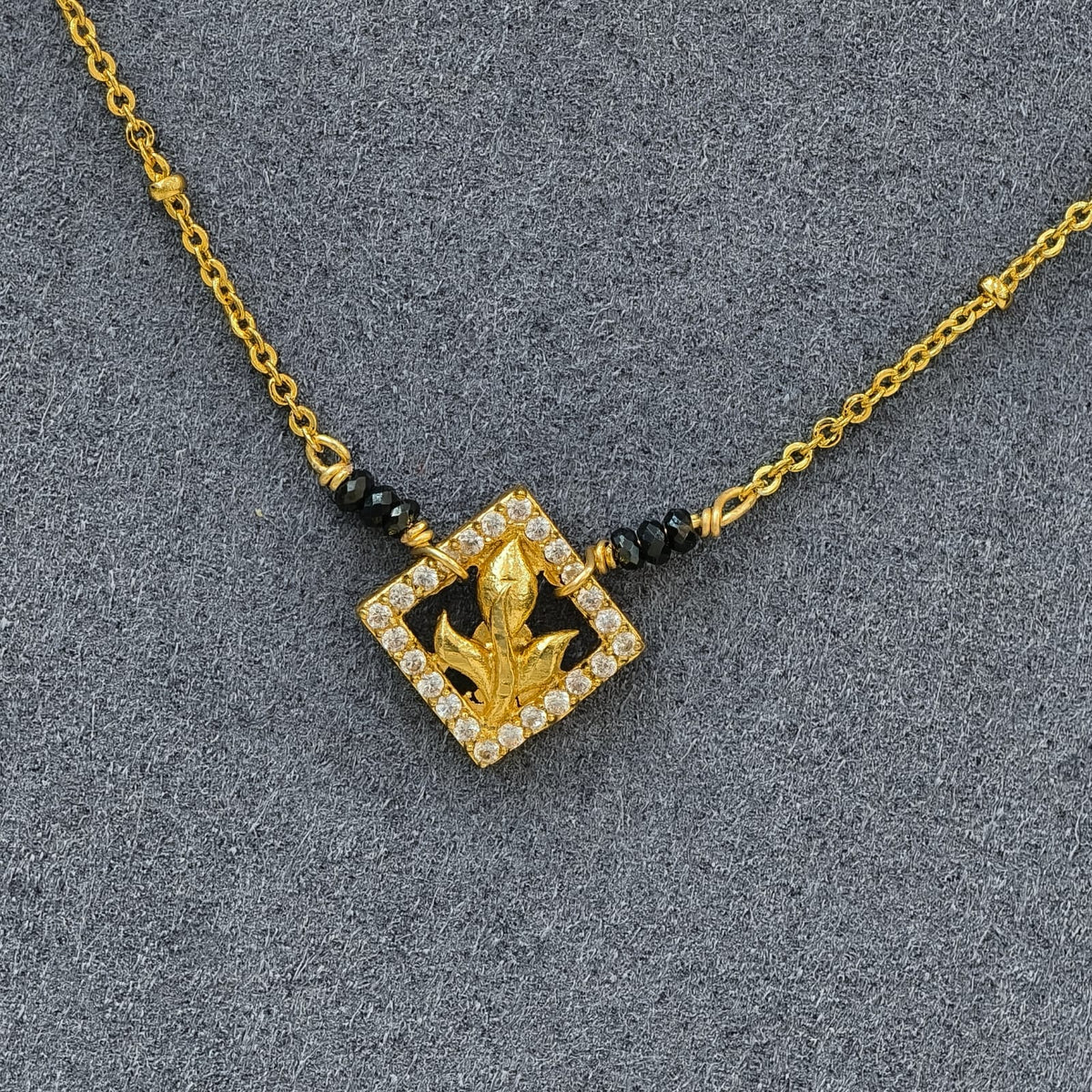 Short black beads