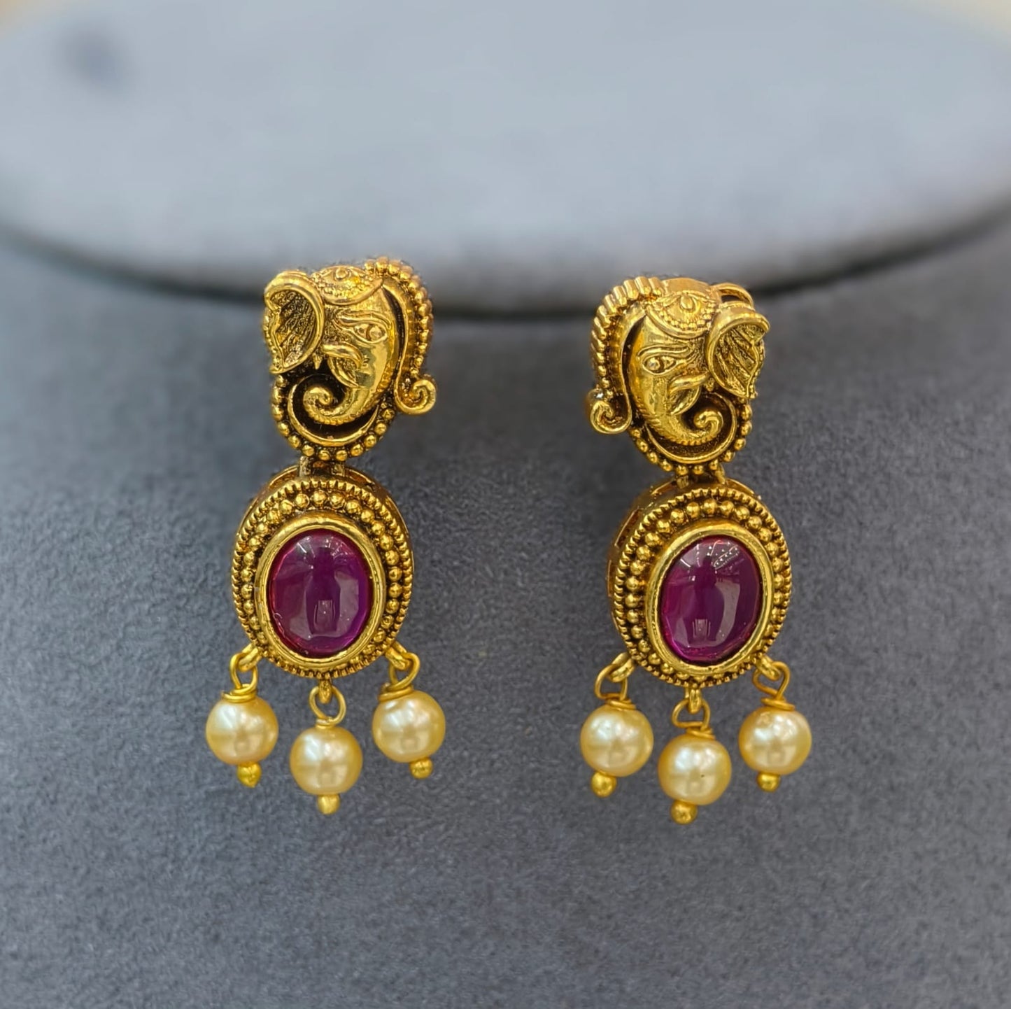 Multi Stone Short Neckset