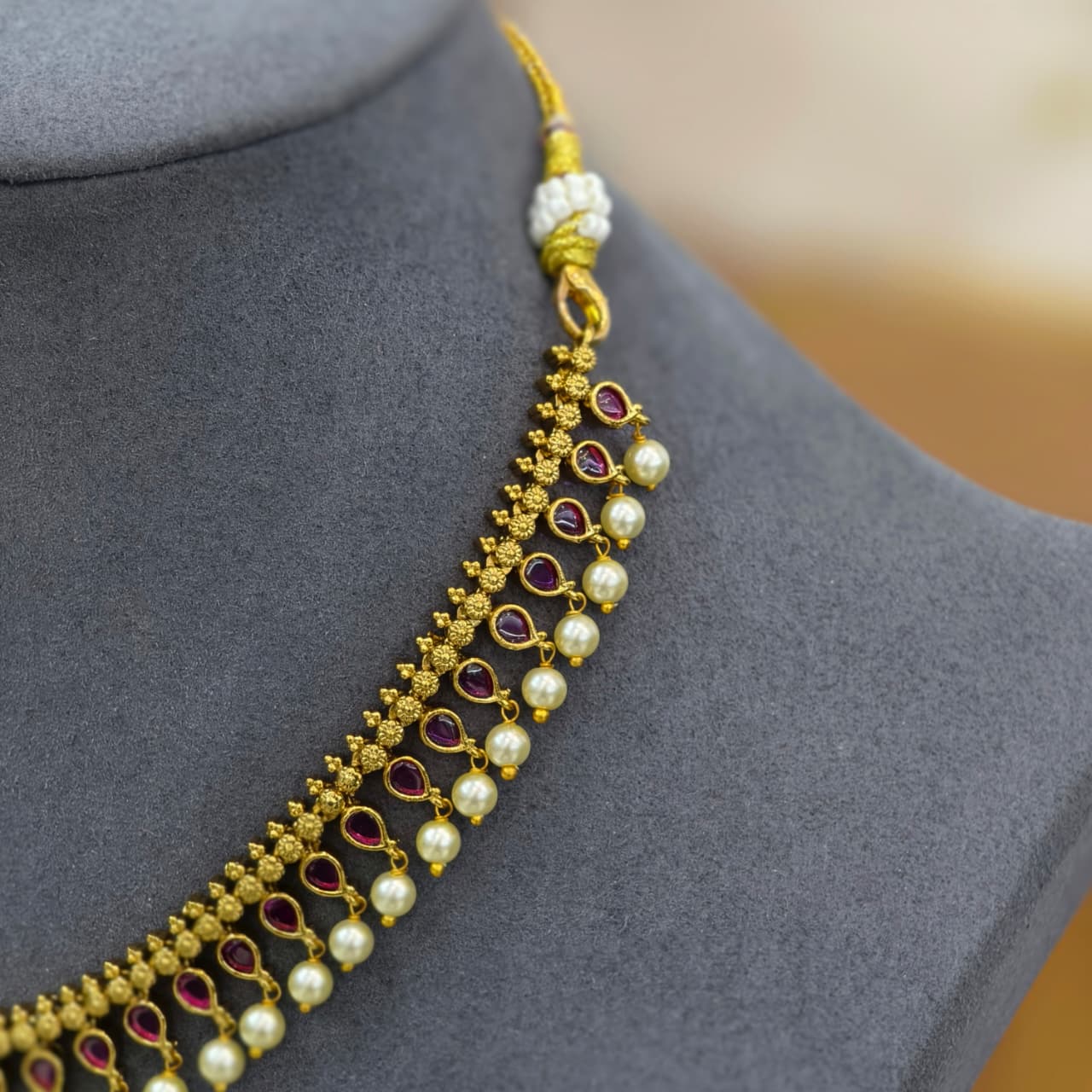 Short Neckset (Ruby)