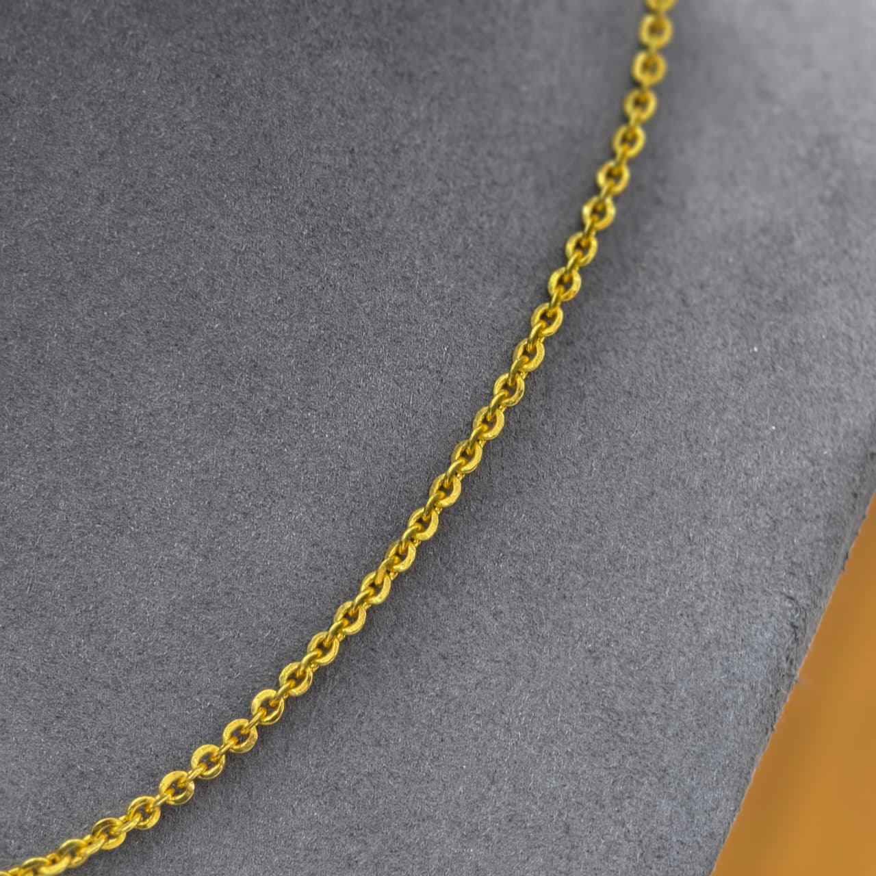 MEN CHAIN