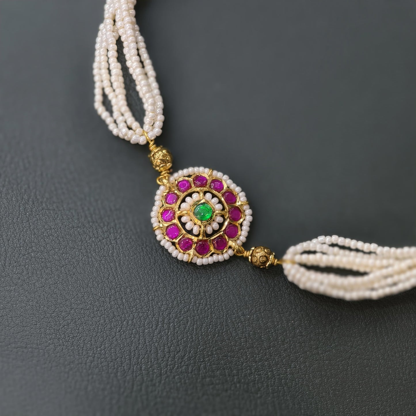 Beads Chocker