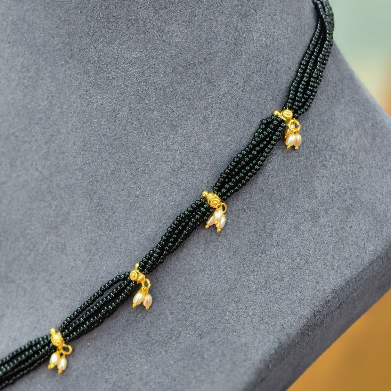 Black beads chain