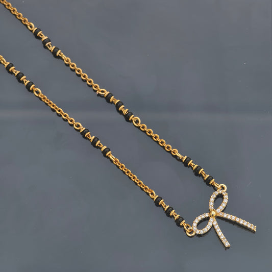 Short black beads