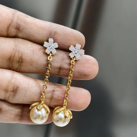 String earrings (diamond finishing)