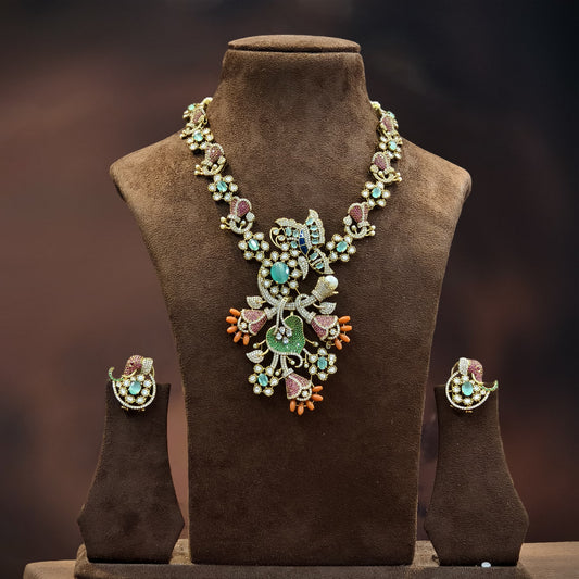 Multicolor Victorian Diamond Short Neckpiece