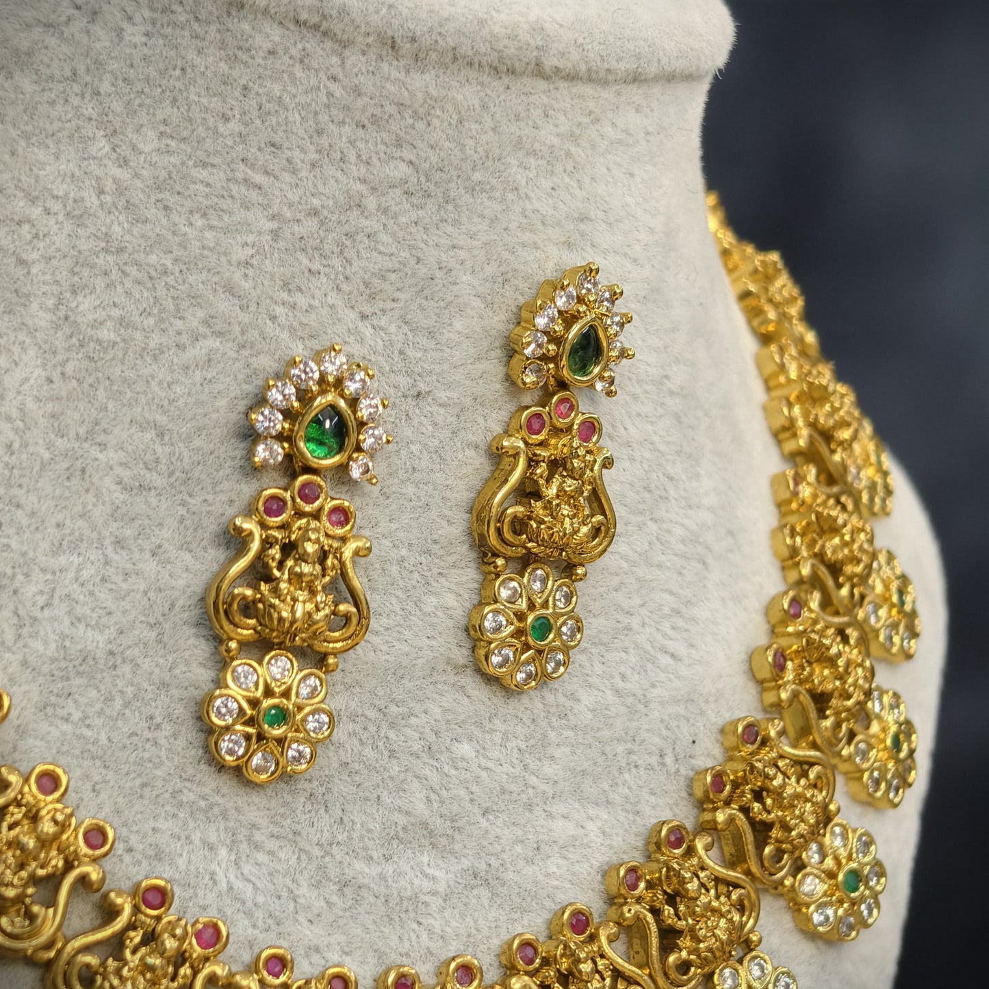 Laxmi neckset(short)