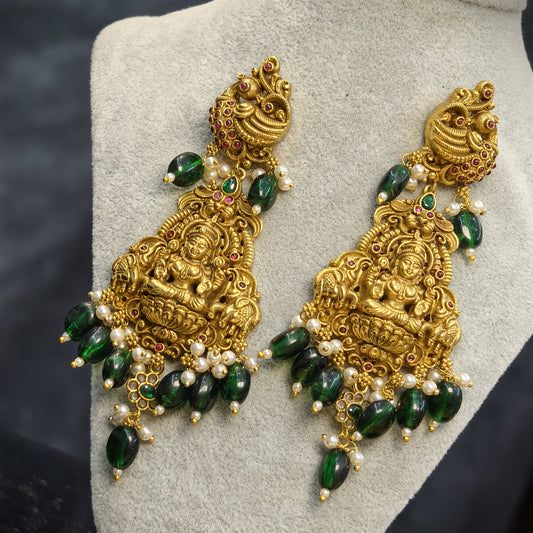 Green beads earrings