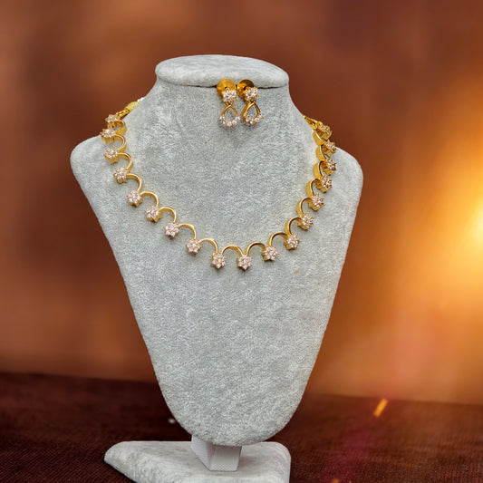 Floral pattern neckset