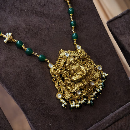 Green beads chain with earrings