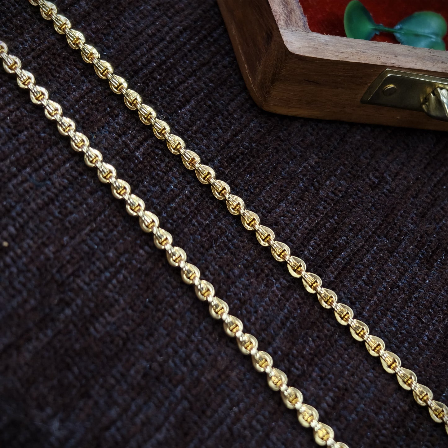 Thali chain