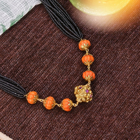 Short black beads