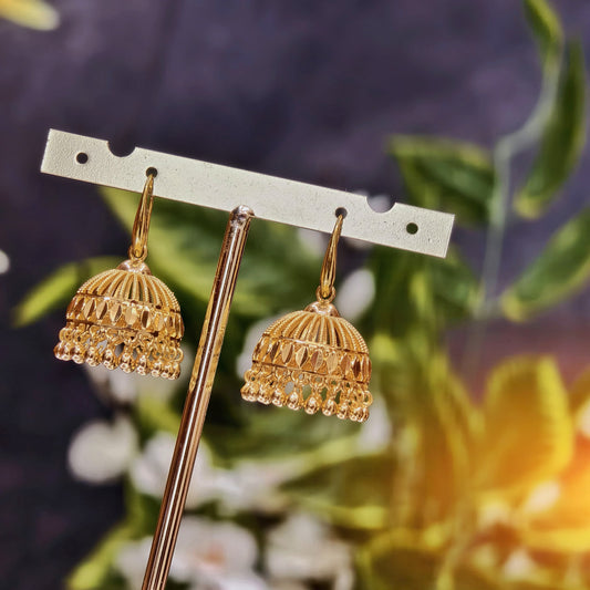 Hanging butta earrings