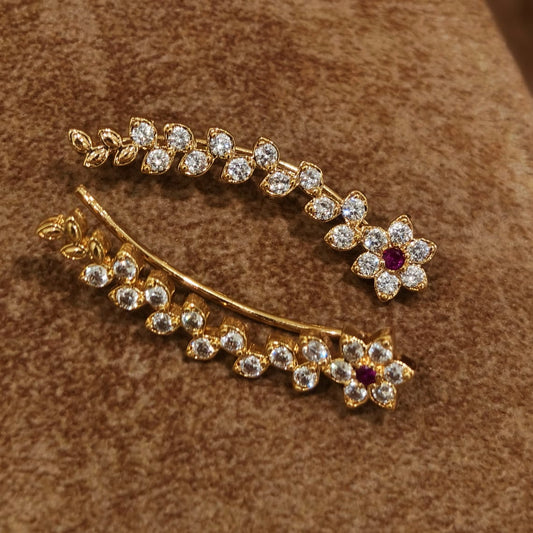 Flower earcuffs