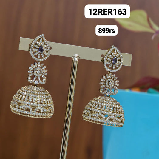 Stone Earrings voilet