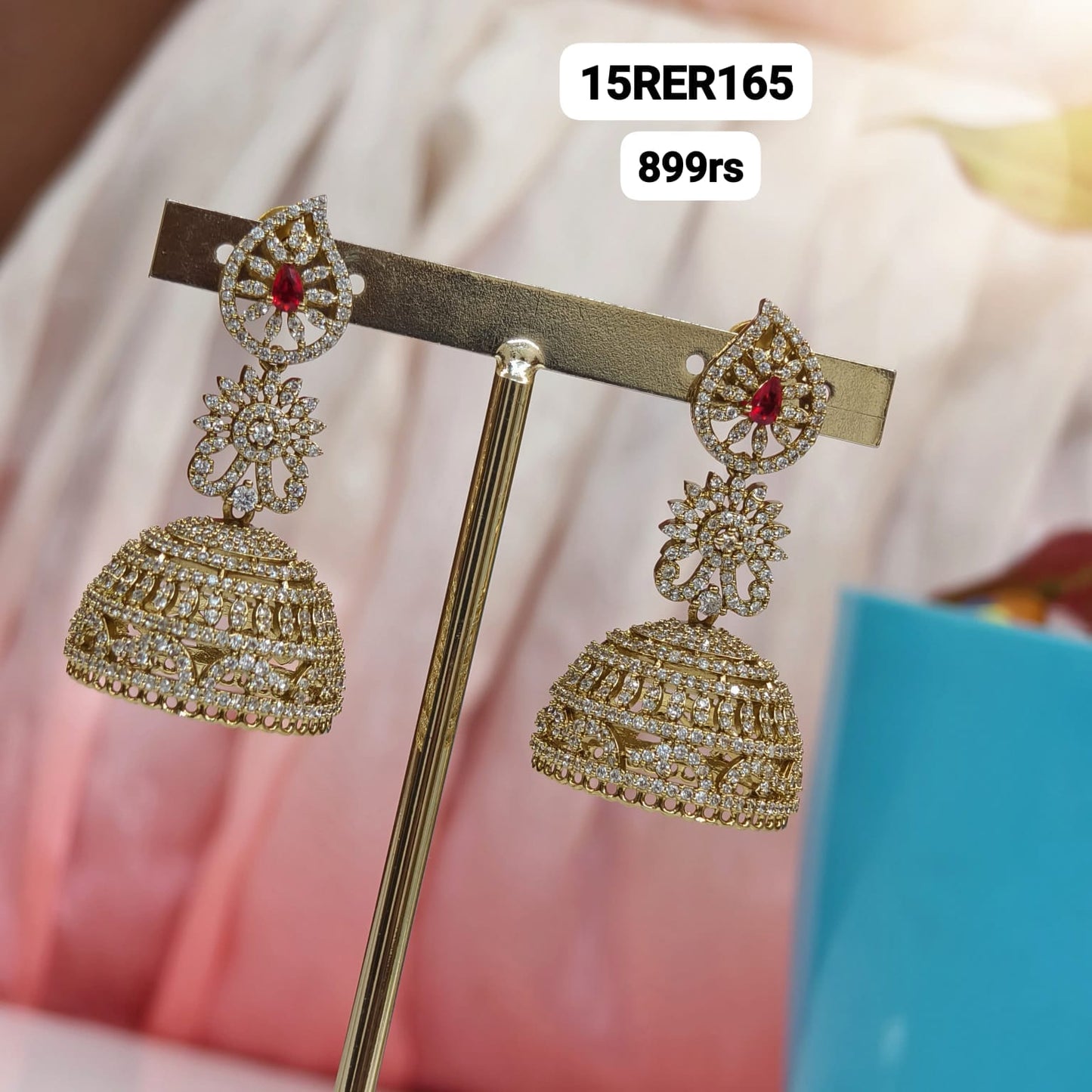Red stone EARRINGS
