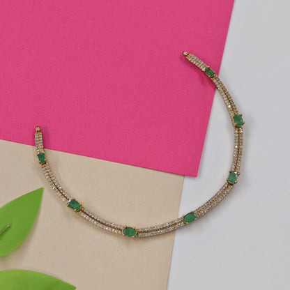 Short neck set