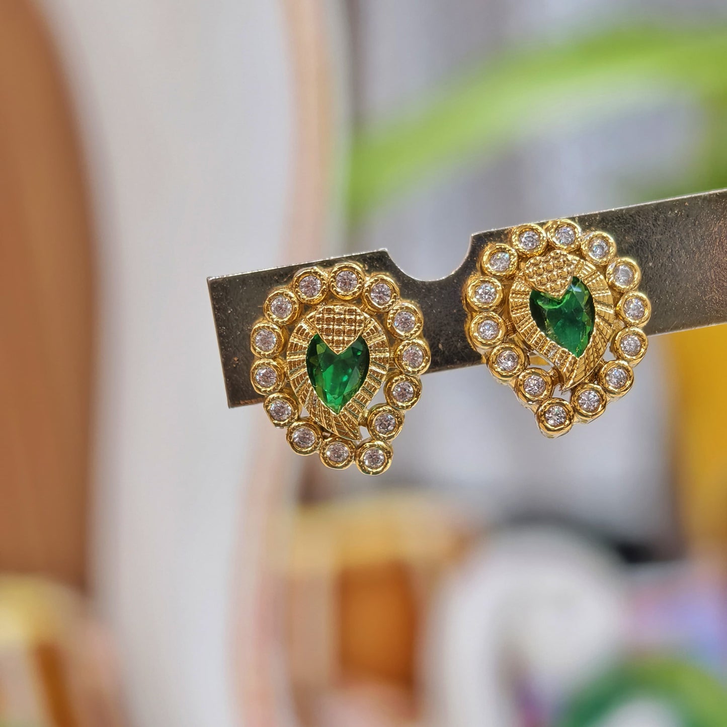 Nanu patti with earrings