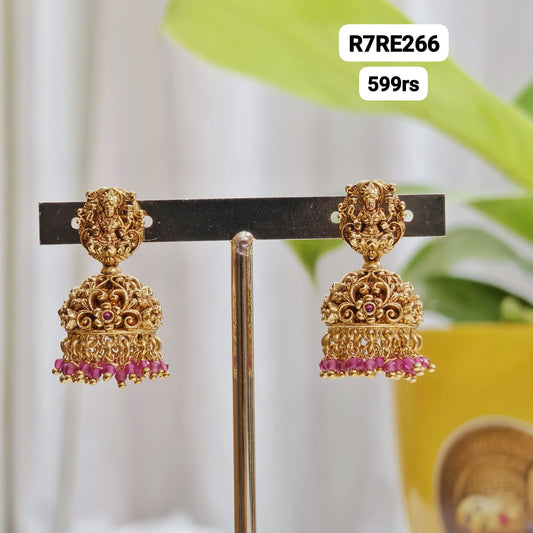 Pink carving earrings