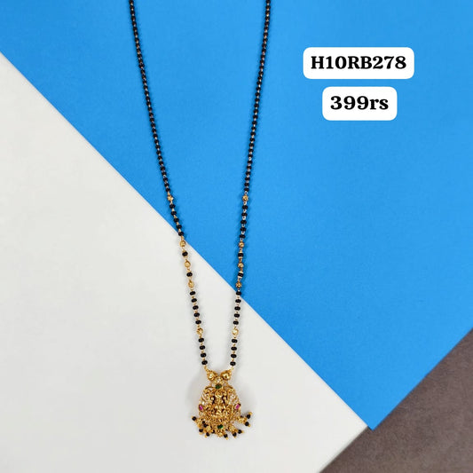 Short black beads