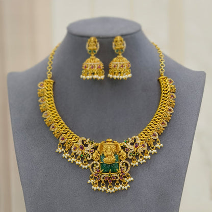 Peacock short neck set