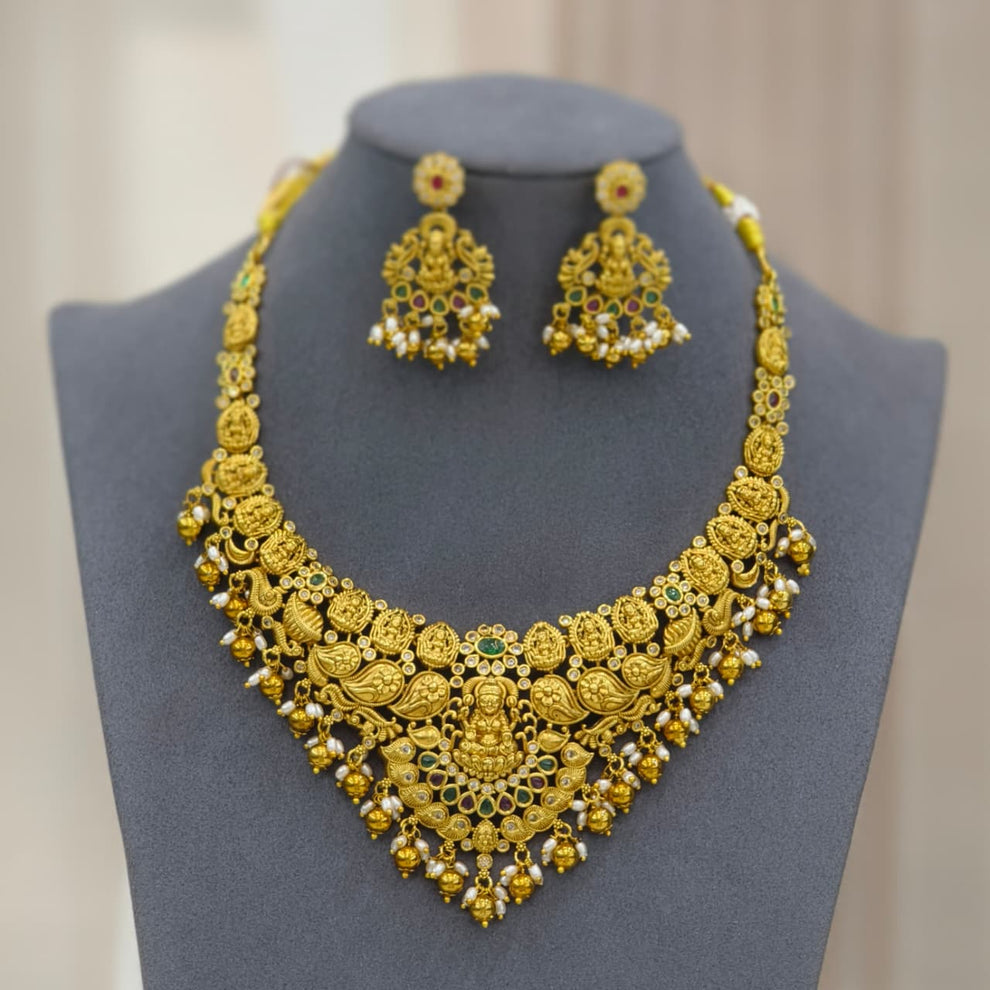 Heavy neck set – RamyaNagendra Imitations