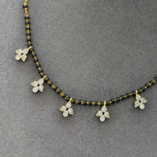 5 petal black beads