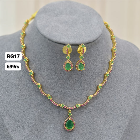 Short Neckset (pink & Green stone)