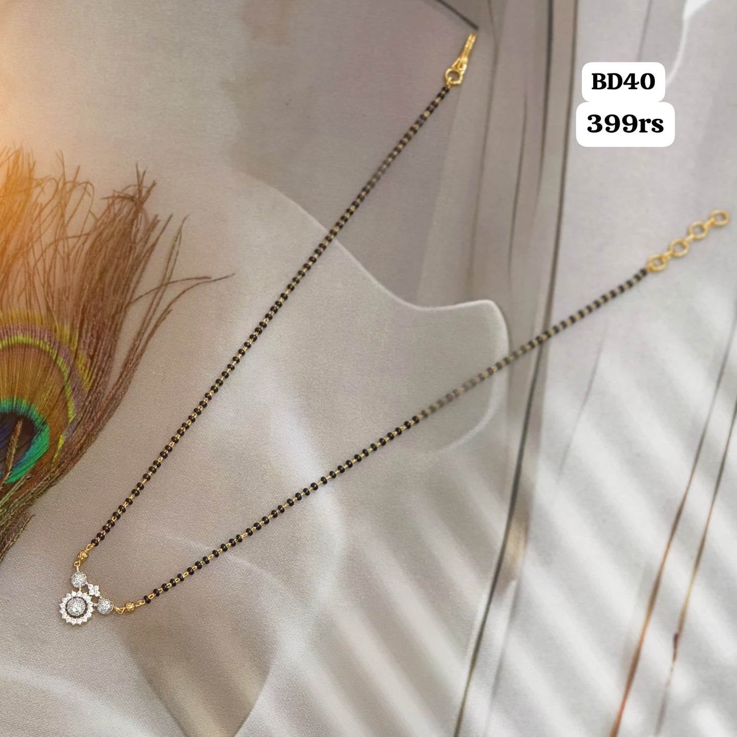 Single Line Short Black Beads