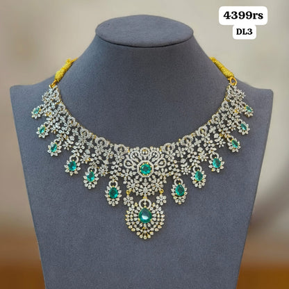 Diamond short Neckset