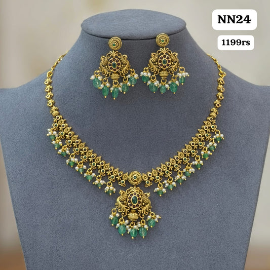 Short Neckset